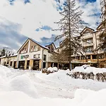 Olivia Medical 4*