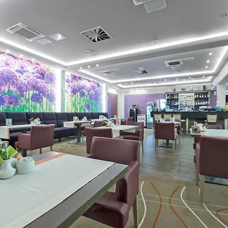 Olivia Medical Hotel