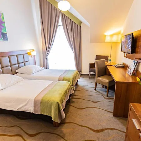 酒店 Olivia Medical Skomielna Czarna