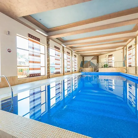 Olivia Medical 4* Skomielna Czarna