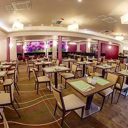 Olivia Medical Hotel