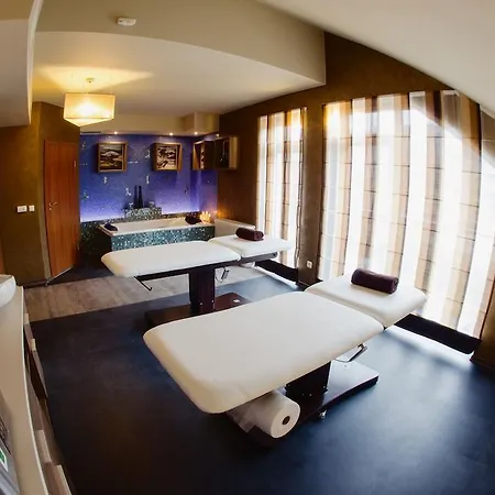 Olivia Medical 4* Skomielna Czarna